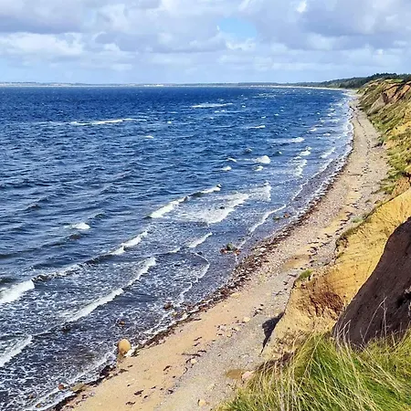 6 Person In Farso-by Traum * Farsø